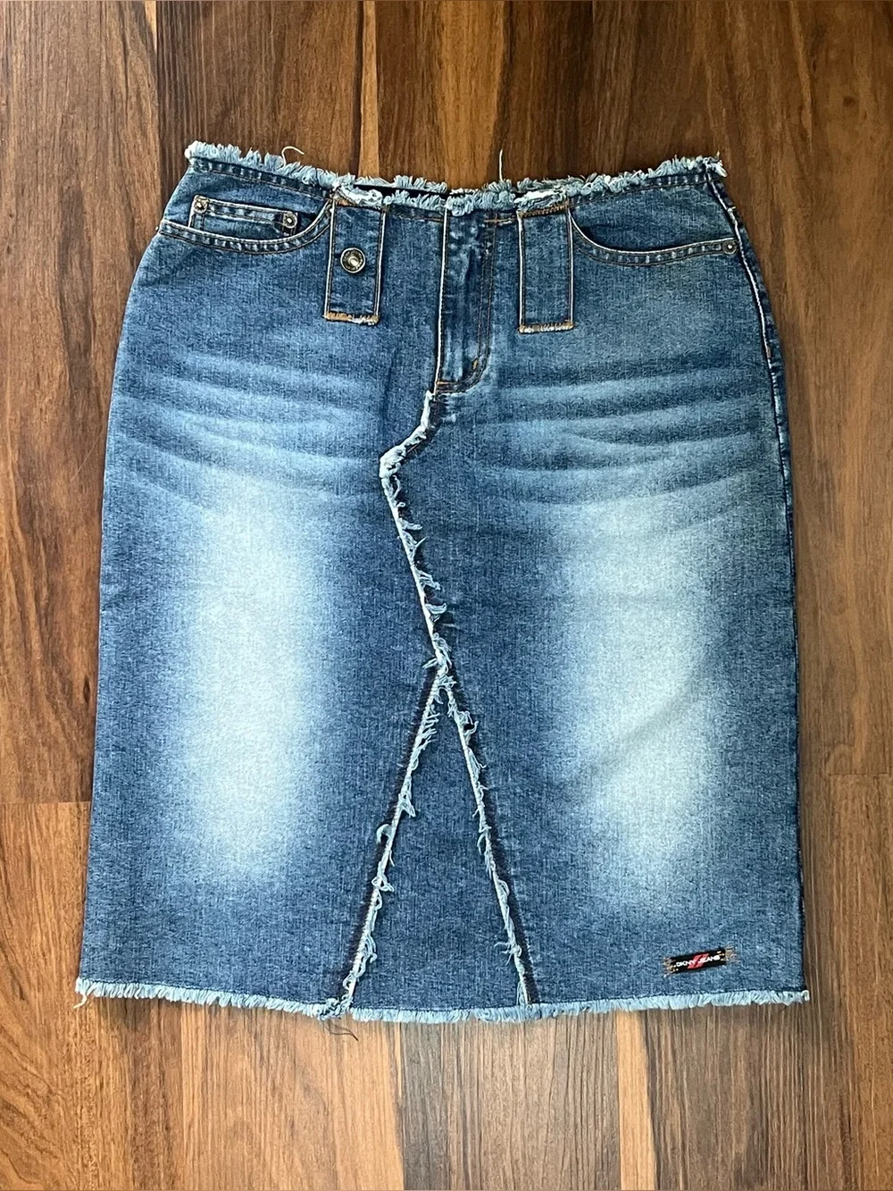 Vintage Y2K/90s DKNY Jeans denim midi skirt